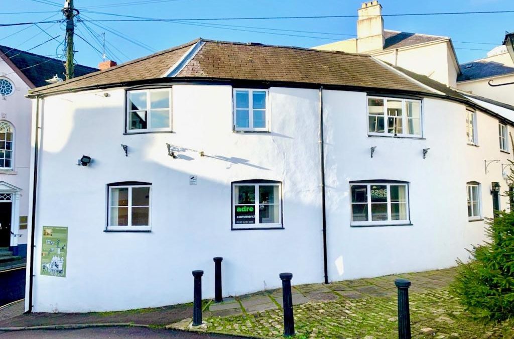 Unit 1, Beaufort Arms Court Shopping Mews, Agincourt Square, Monmouth, Gwent, Monmouthshire, NP25 3U