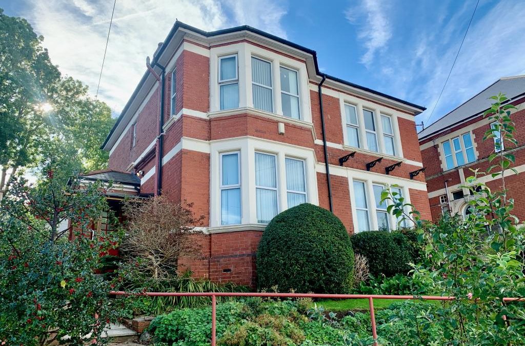 Llanthewy House, Llanthewy Road, Newport, South Wales, NP20 4JZ