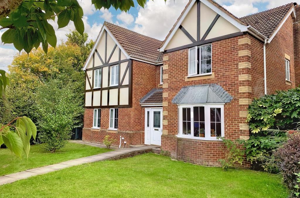 7 Castle Wood, Romana Grange, Chepstow, Monmouthshire, NP16 5TZ7 Castle Wood, Chepstow