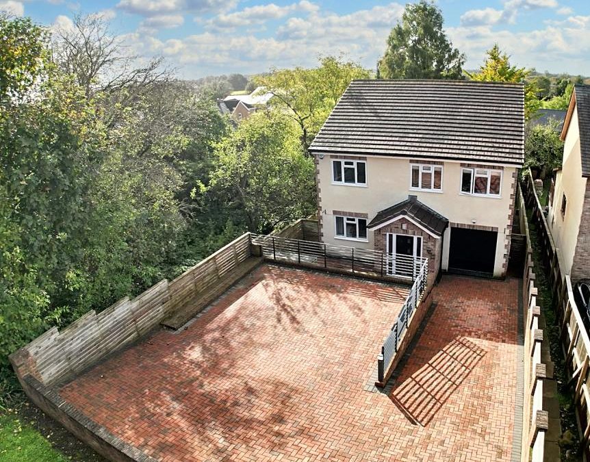 12 The Plantation, Undy, Magor, Monmouthshire, NP26 3HR